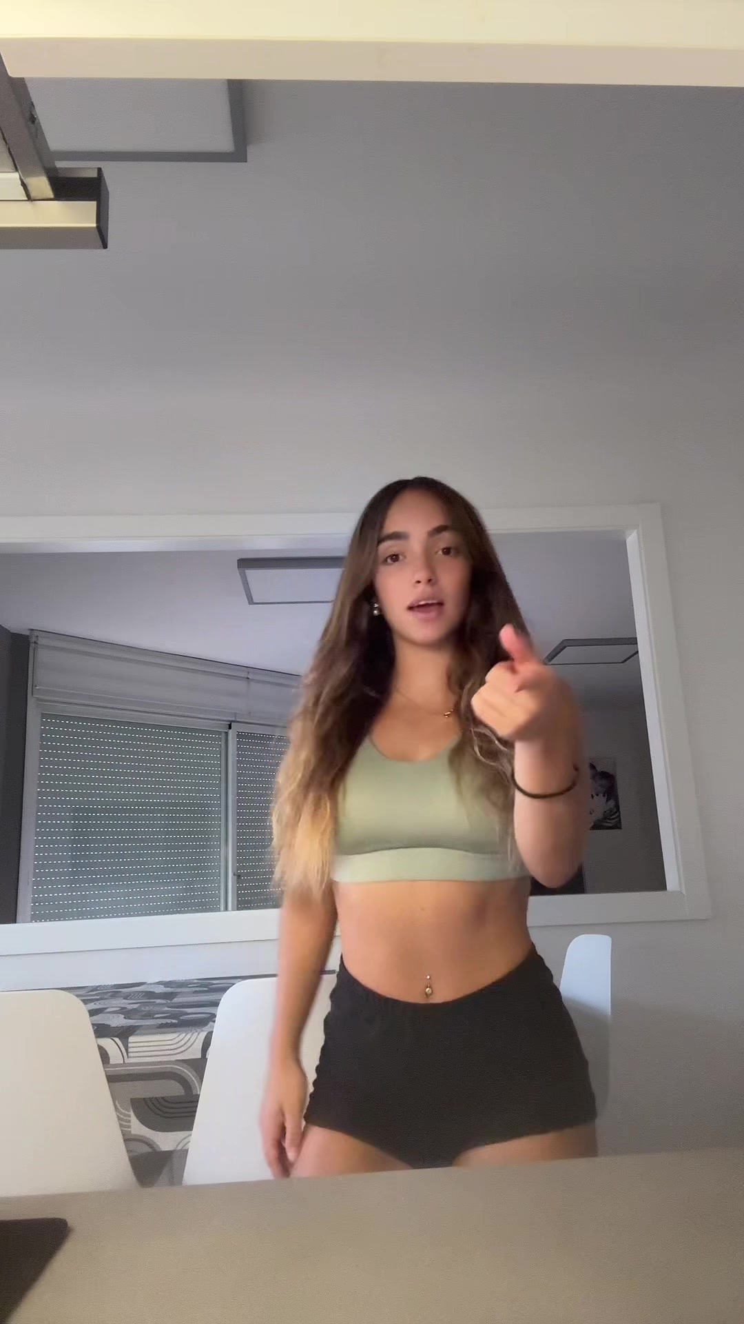 @mireiaturro