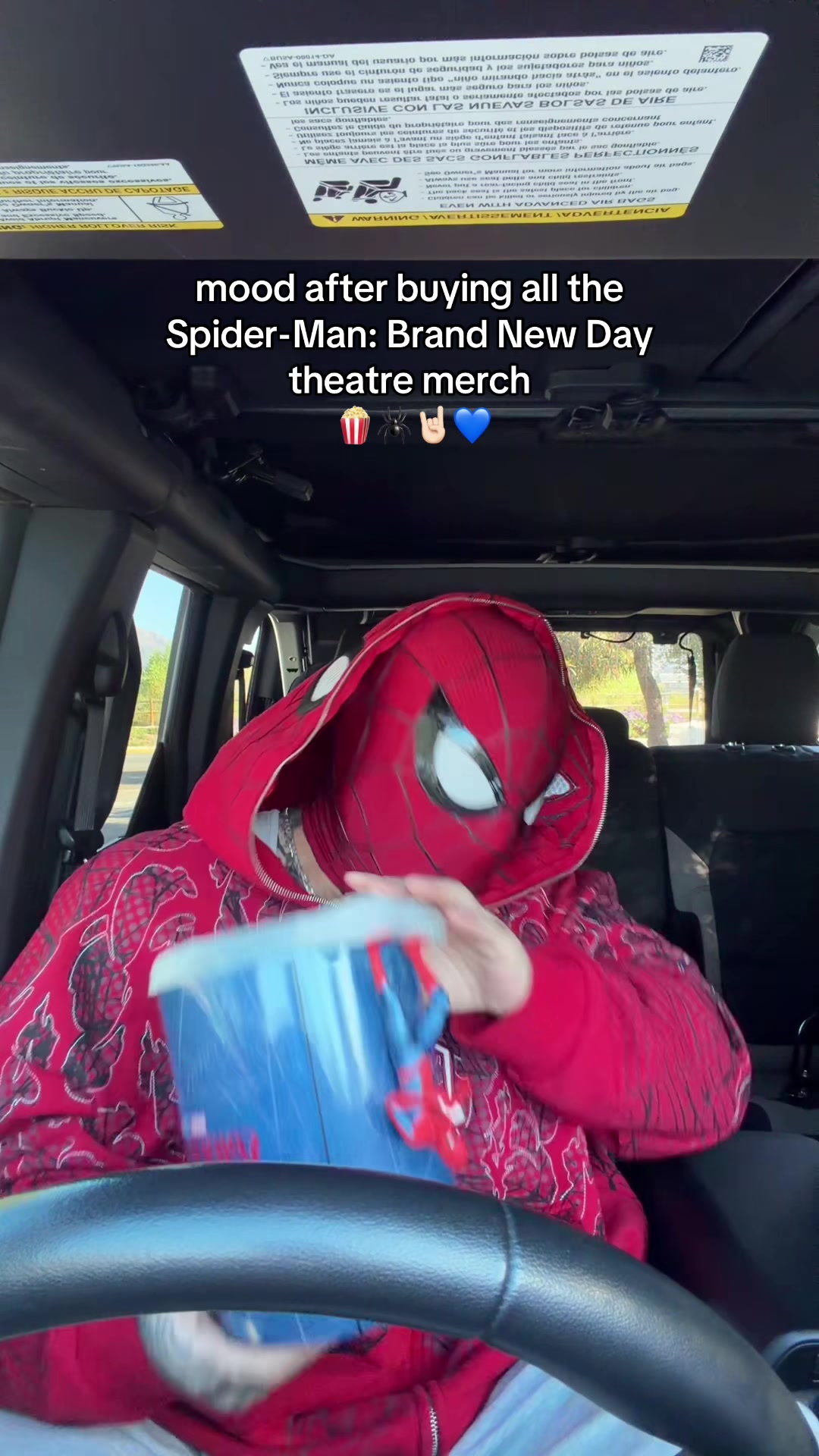 @uhhlexisruiz