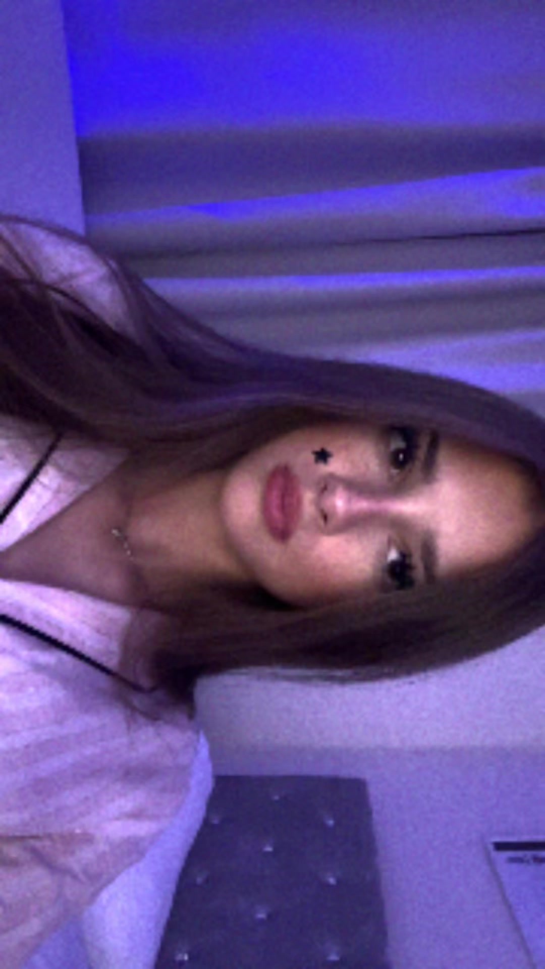 @️