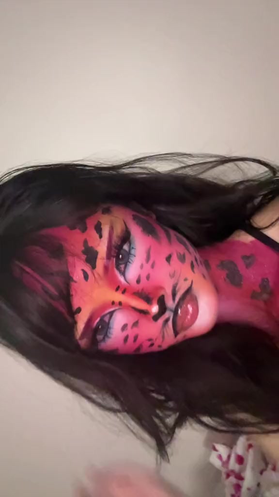 @glow12700