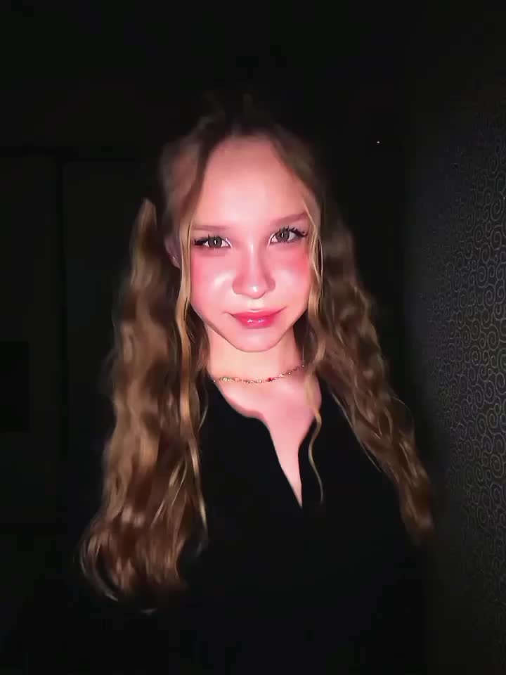 @𝘼𝙧𝙪𝙭𝘼𝙨𝙮𝙡 twins ★