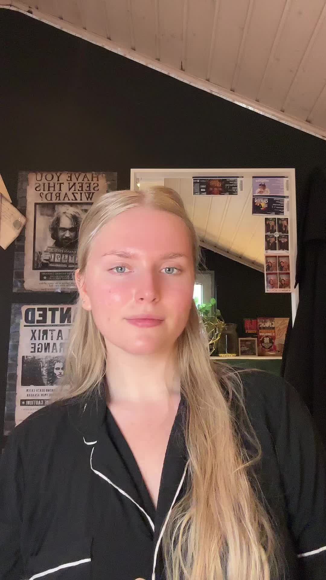 @elena
