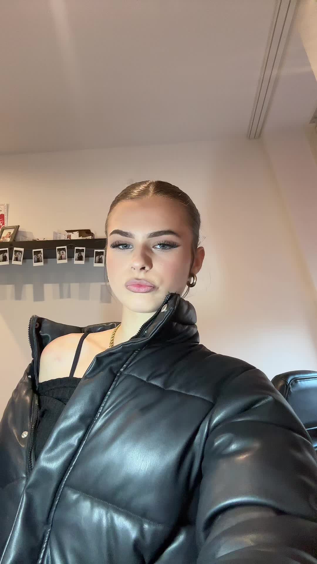 @nikoladochanovaa