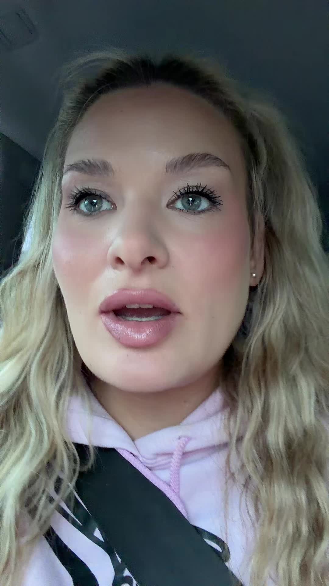 @AleksandraSofia