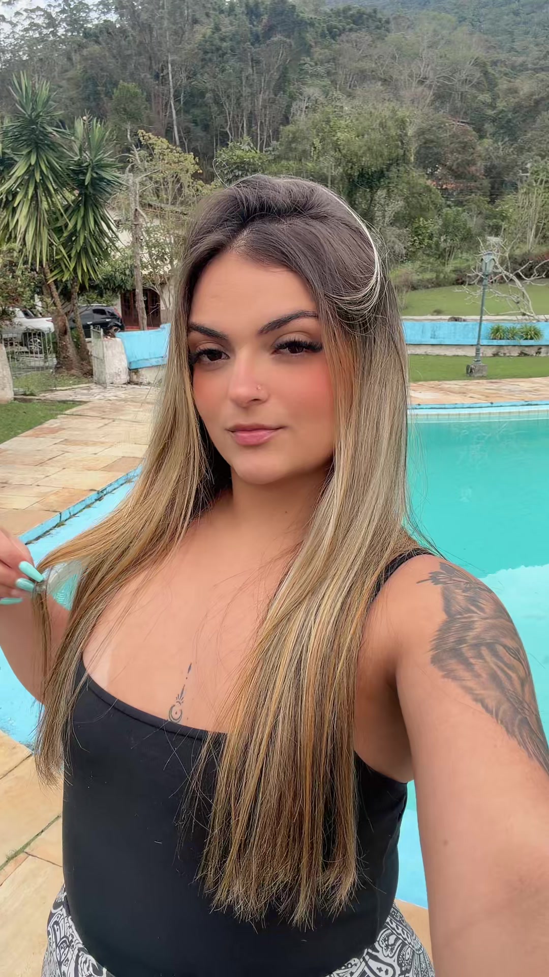 @Thullyane