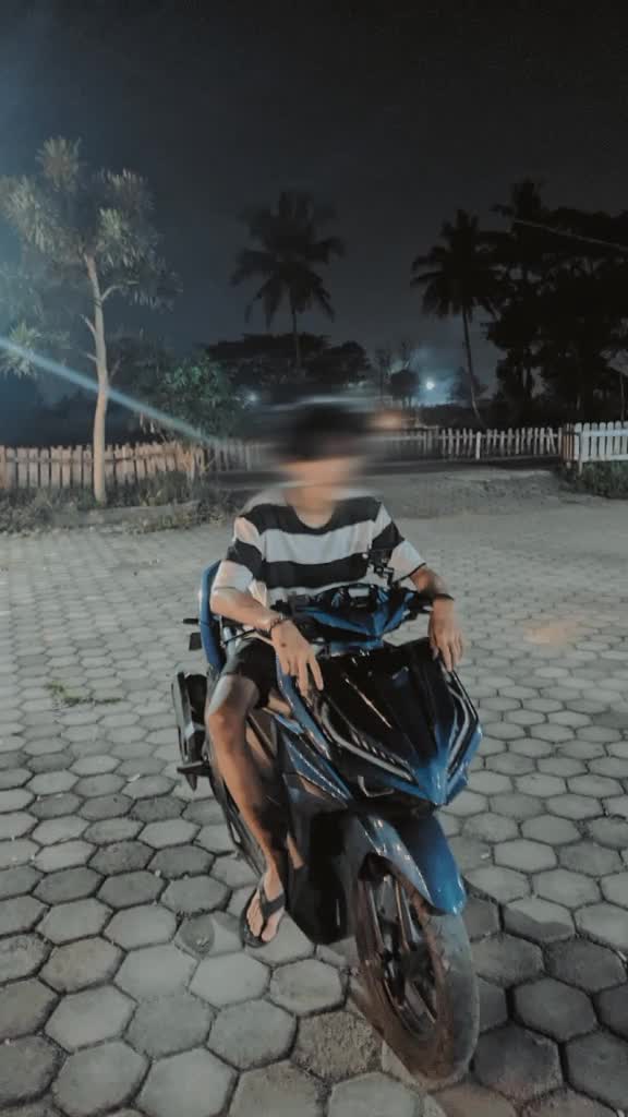 @𝘙𝘪𝘢𝘯𝘯 &bull;