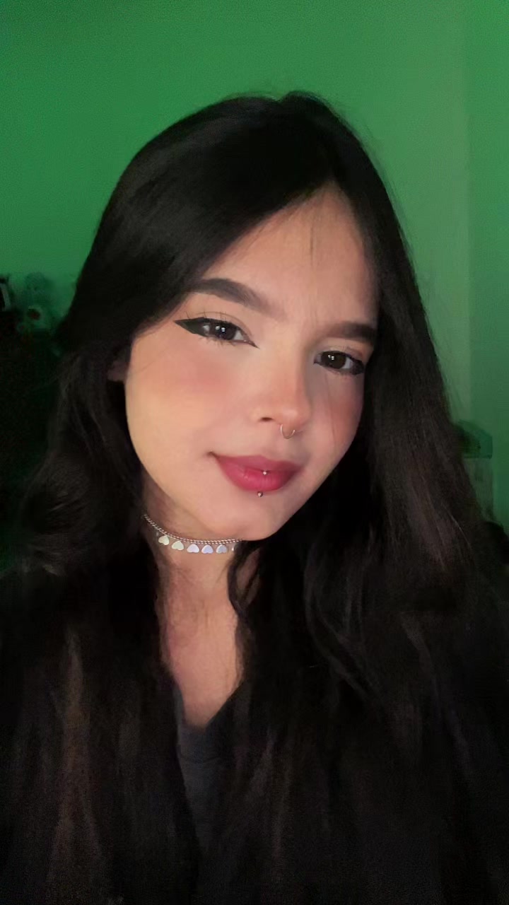 @✭𝒌𝒊𝒛𝒛✭🐈&zwj;⬛