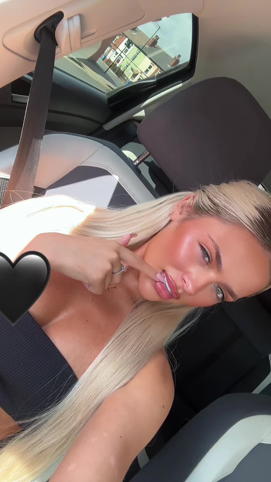 @coraleilani