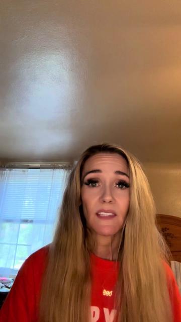 @Loreel99