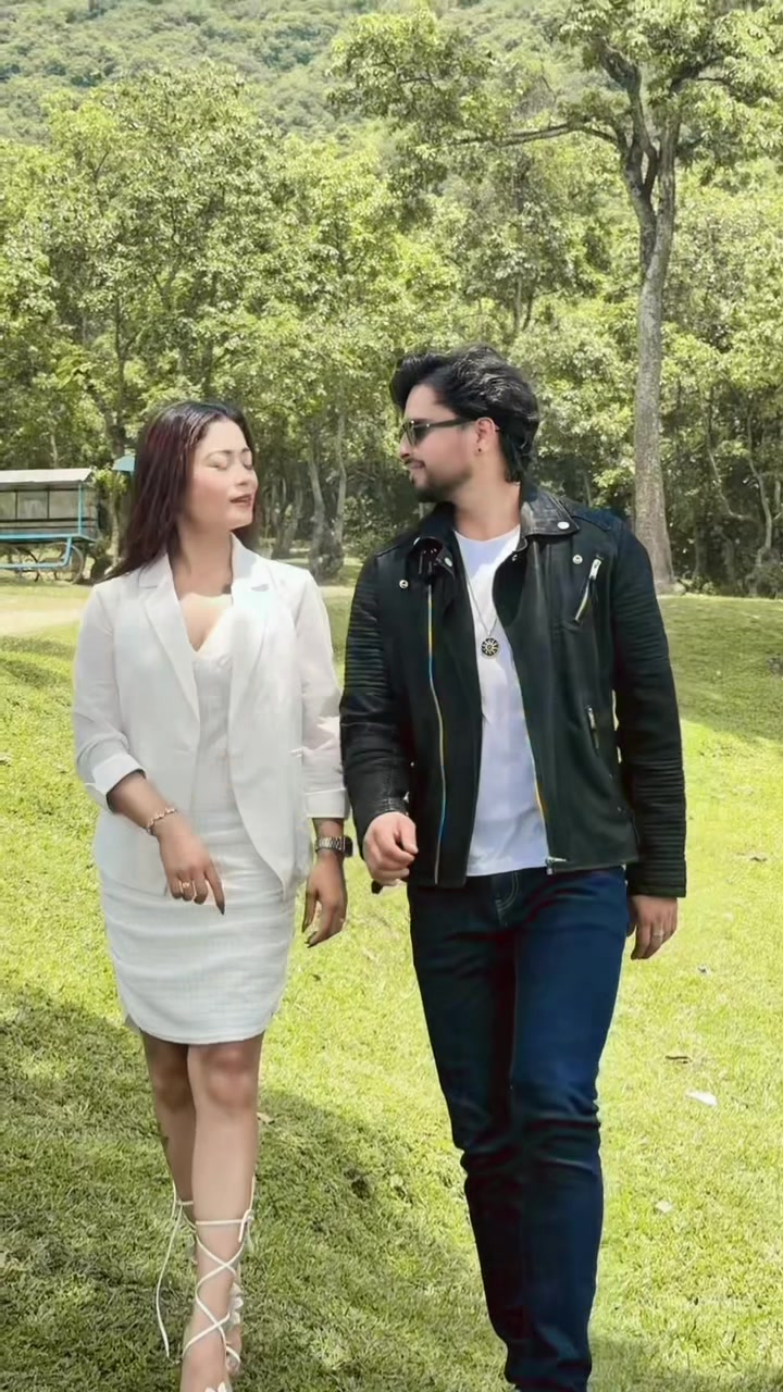@𝐂𝐡𝐚𝐡𝐚𝐧𝐚 𝐒𝐭𝐡𝐚🇳🇵
