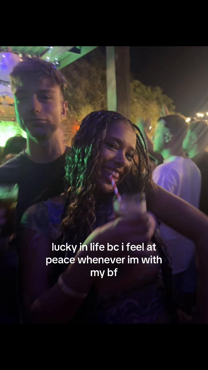 @rhi🏜️