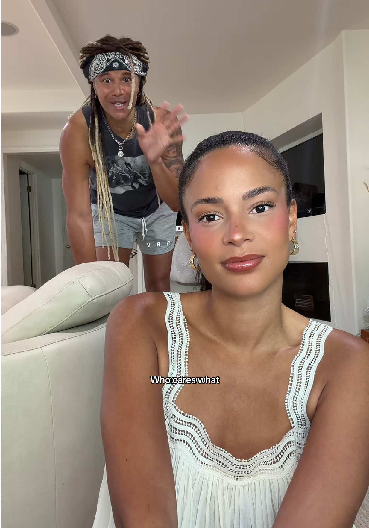 @KYRA