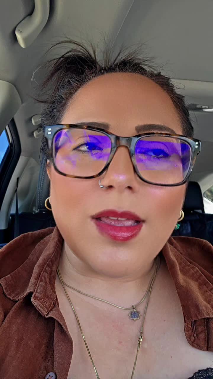 @Sam Bear: Comedian & Host