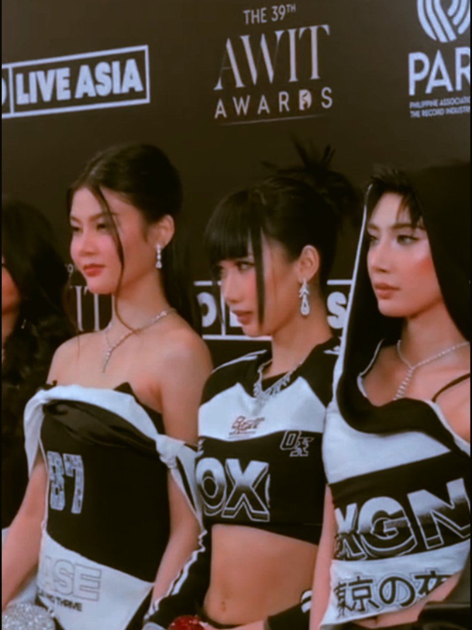 @°ZEEROE (佳子)