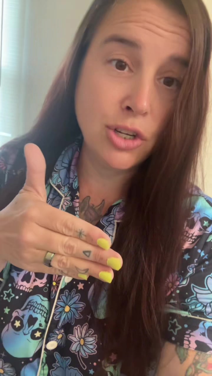 @oncearollerskatingbabe