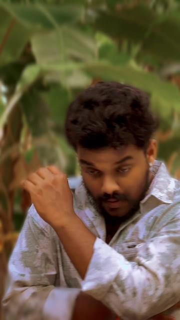 @AcToR_EzHiL_