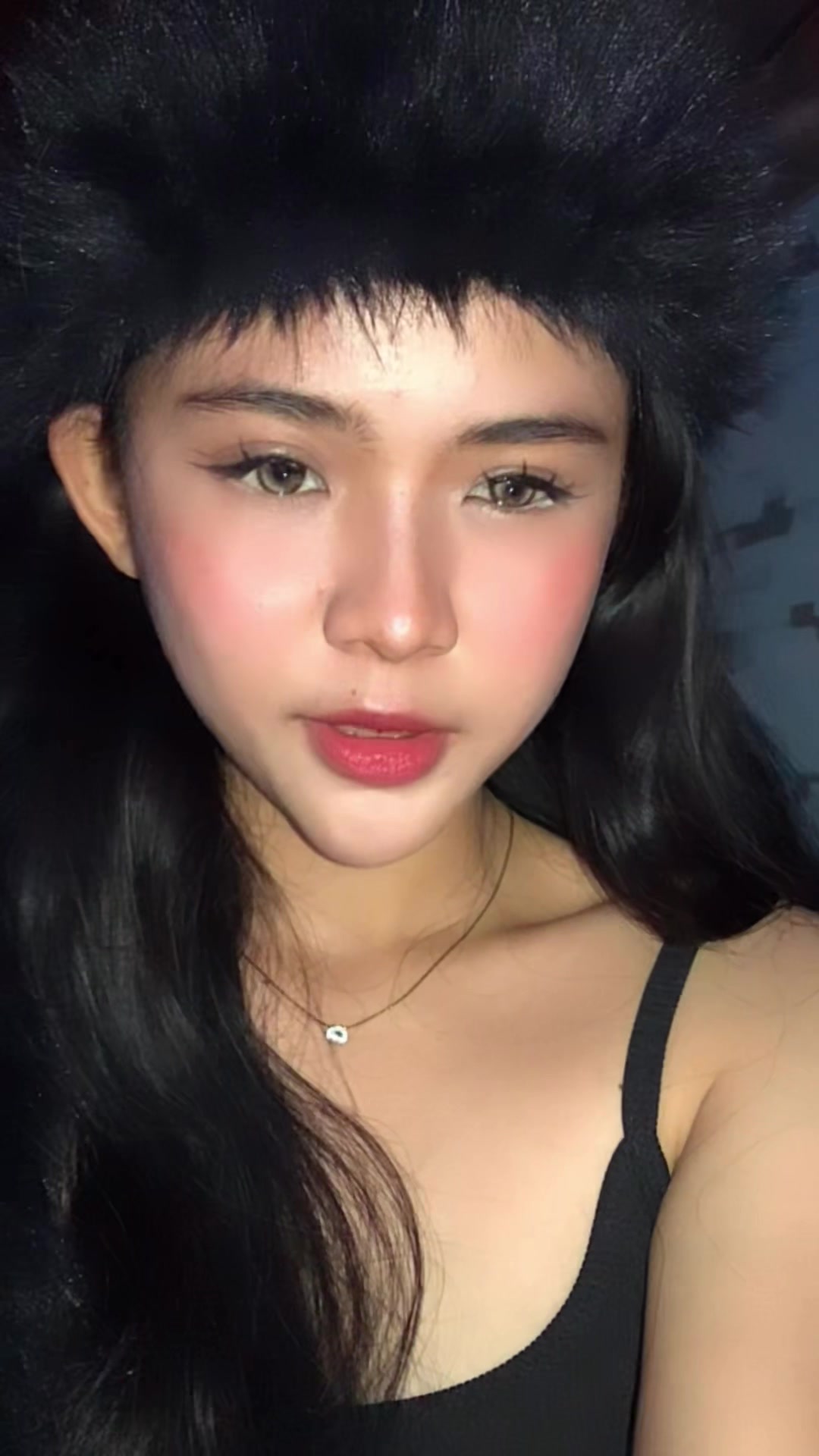 @️