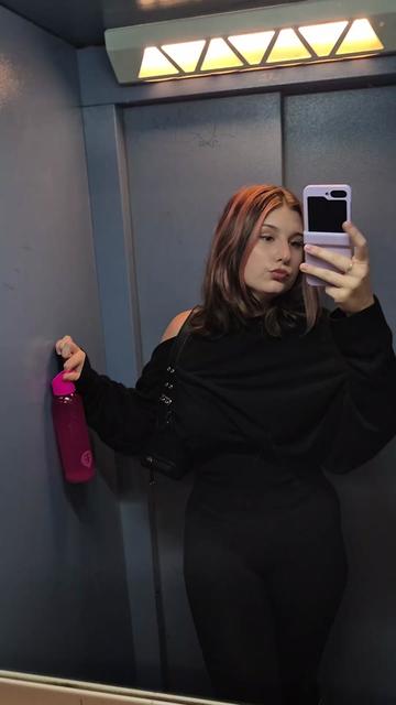 @rozi💋