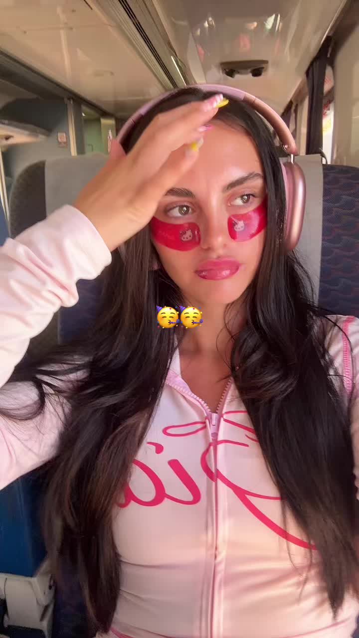 @Anya💕🌎