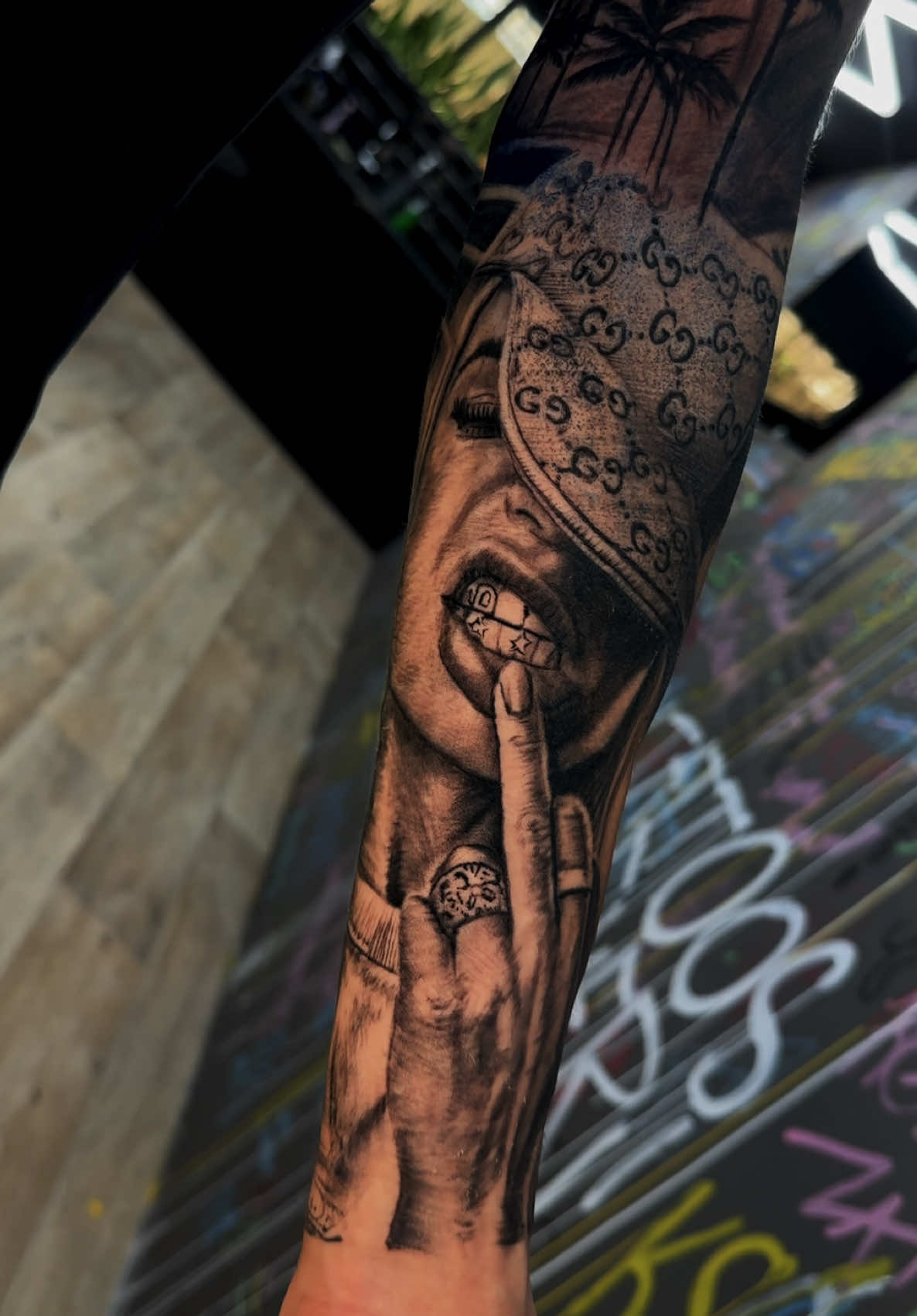 @Mr.Ross_tattoo