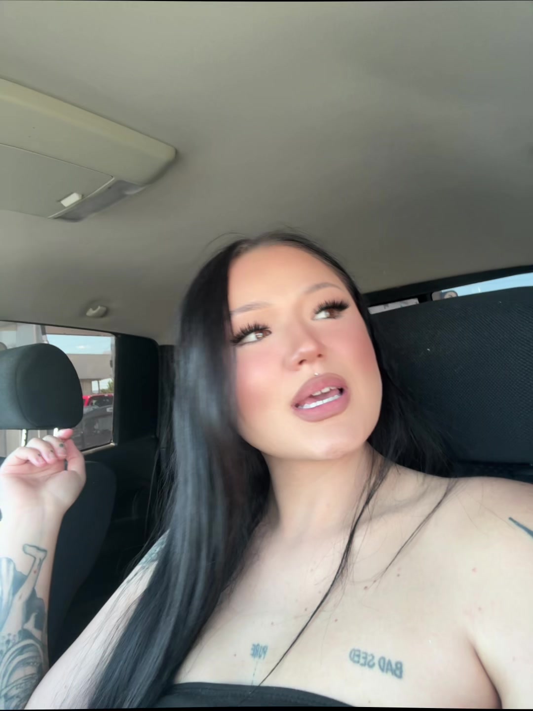 @🧚🏼♀️