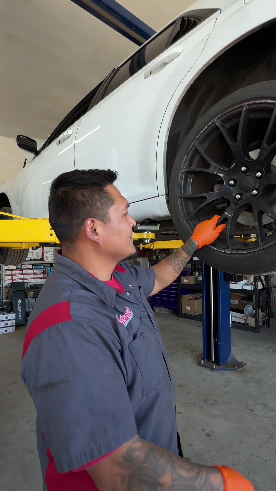 @AUTOWORKS 2715 GALLUP