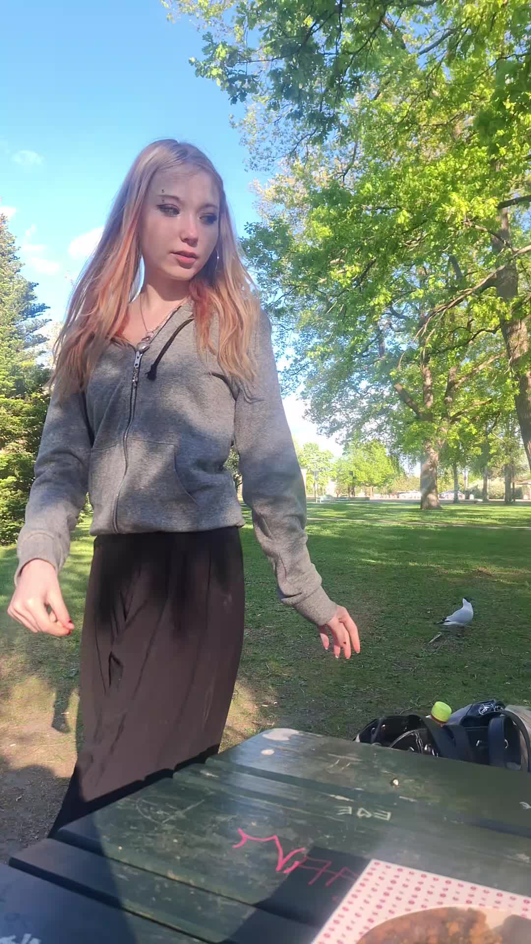 @L🖤