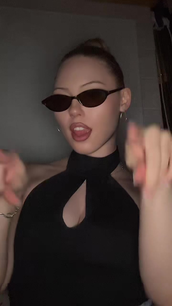 @Ana