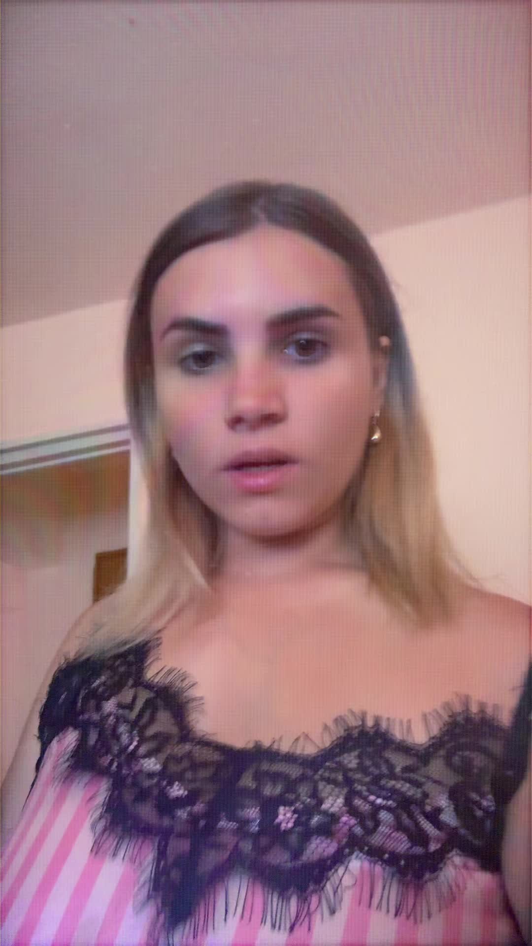 @Mihaela lindic roz