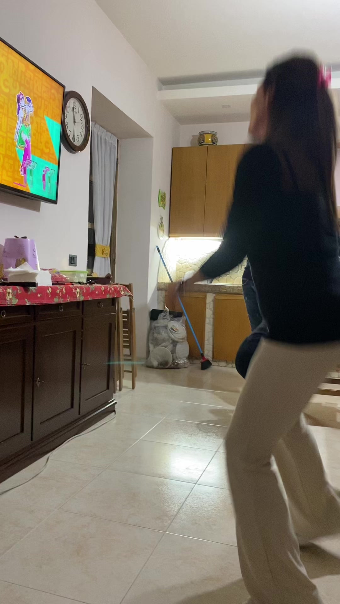 @tinaangelino
