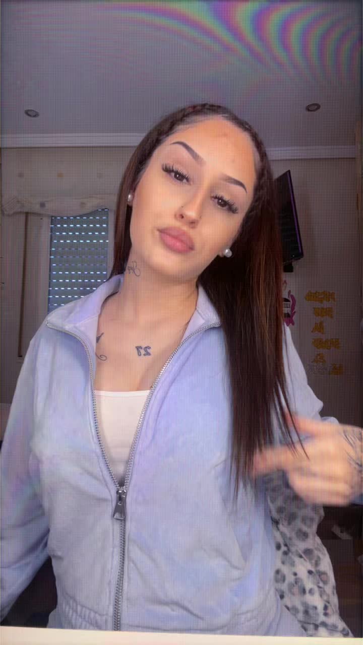 @👑