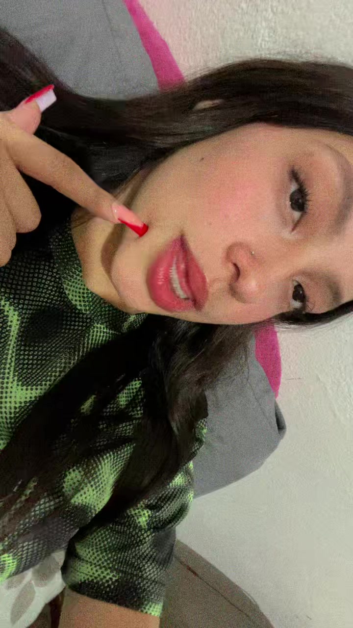 @karlitaa3984