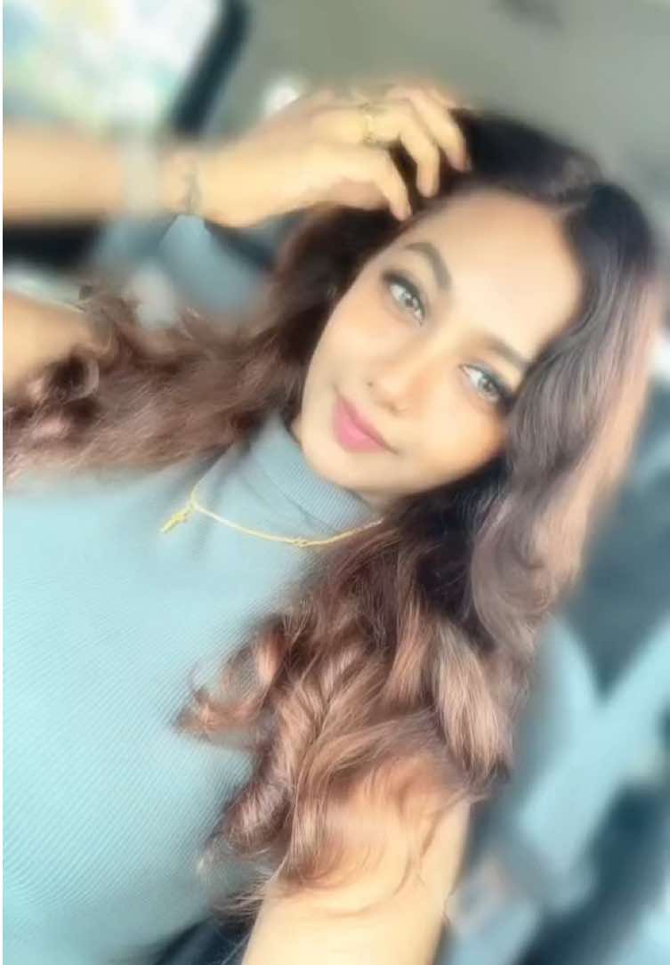 @MAYA. 🦋🤍&bull;