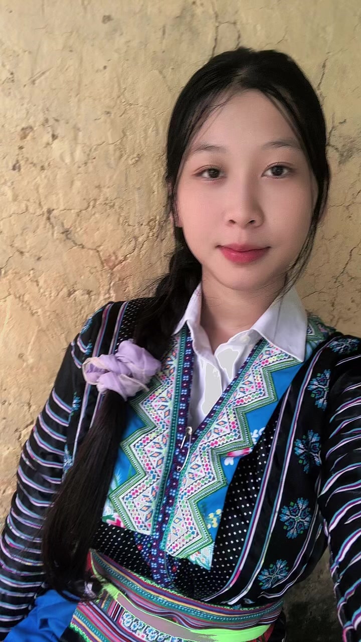@Tuệ sen✝️