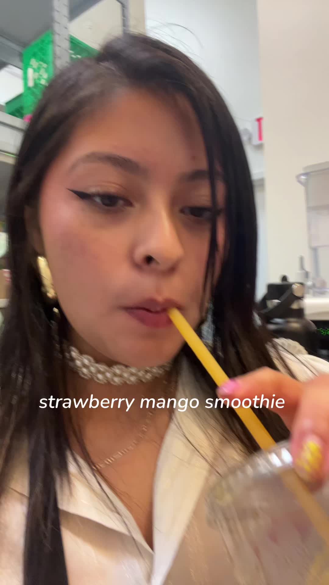 @less𖦹