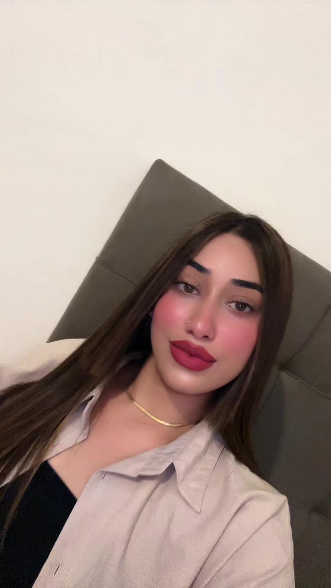 @𝓜𝓲𝓷𝓪 🎀