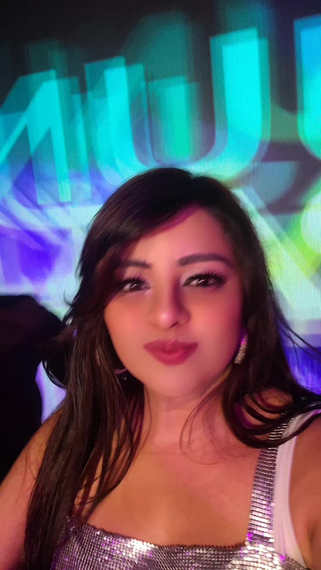 @ShwetaV