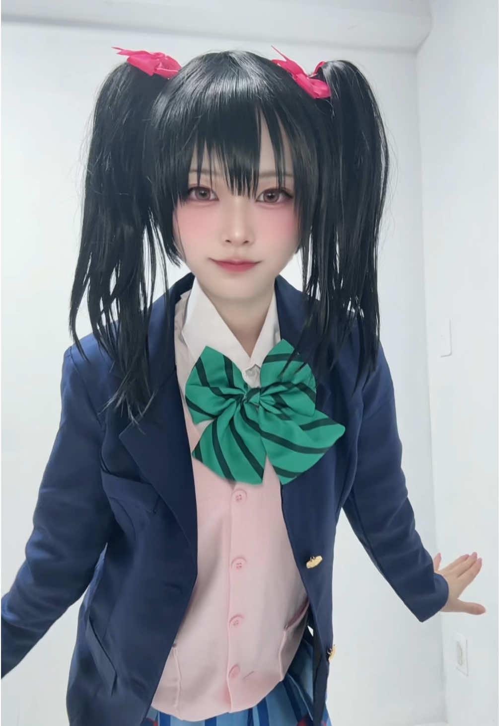 @おじぎ ねね