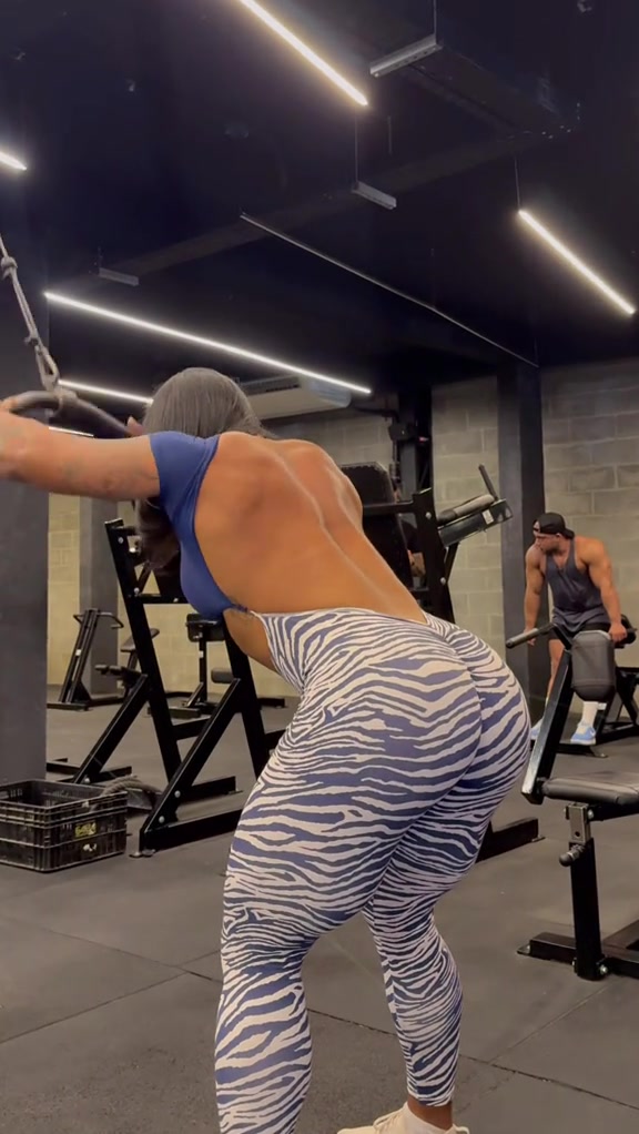 @Fit Chickz