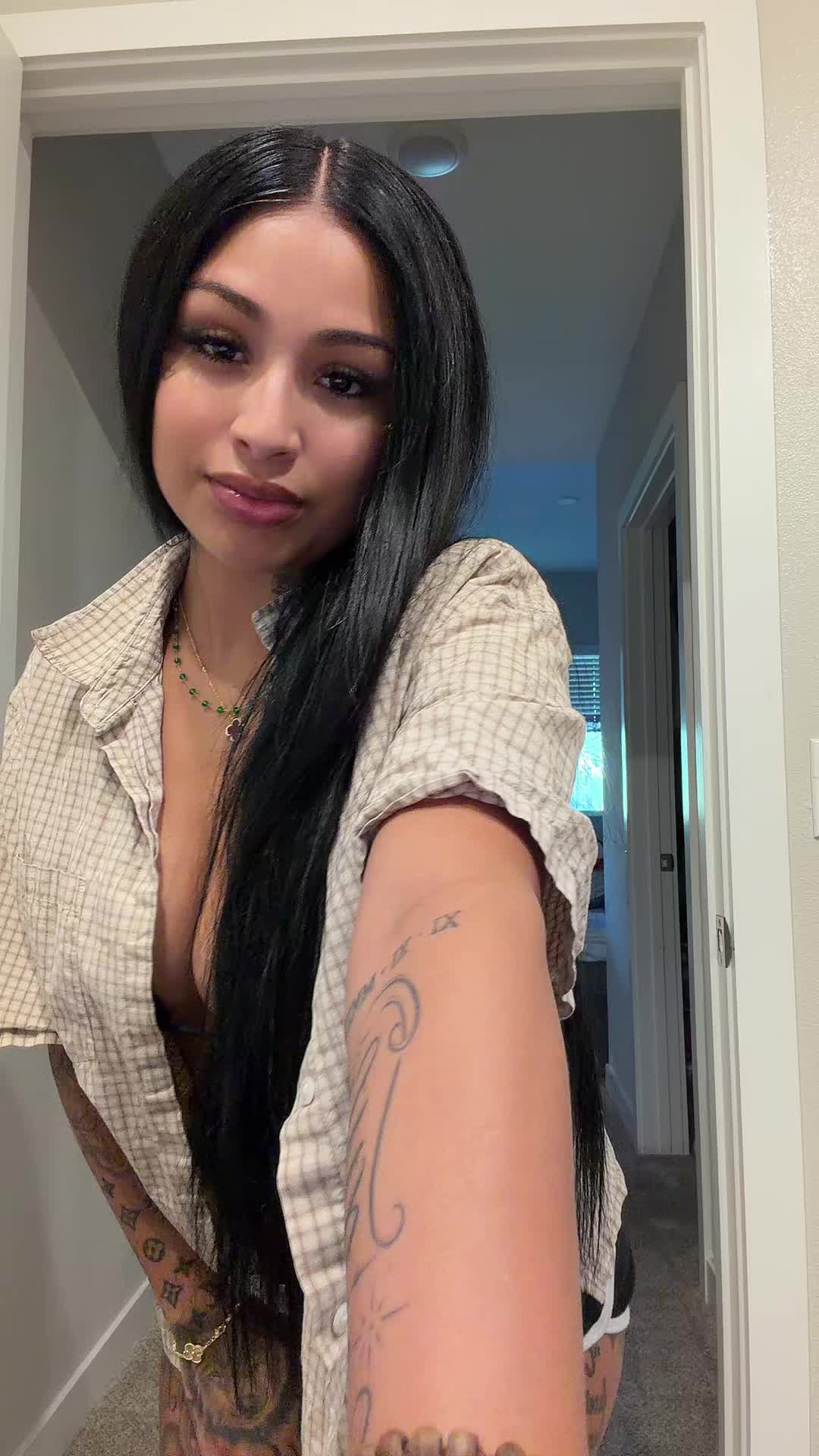 @Playgirllove