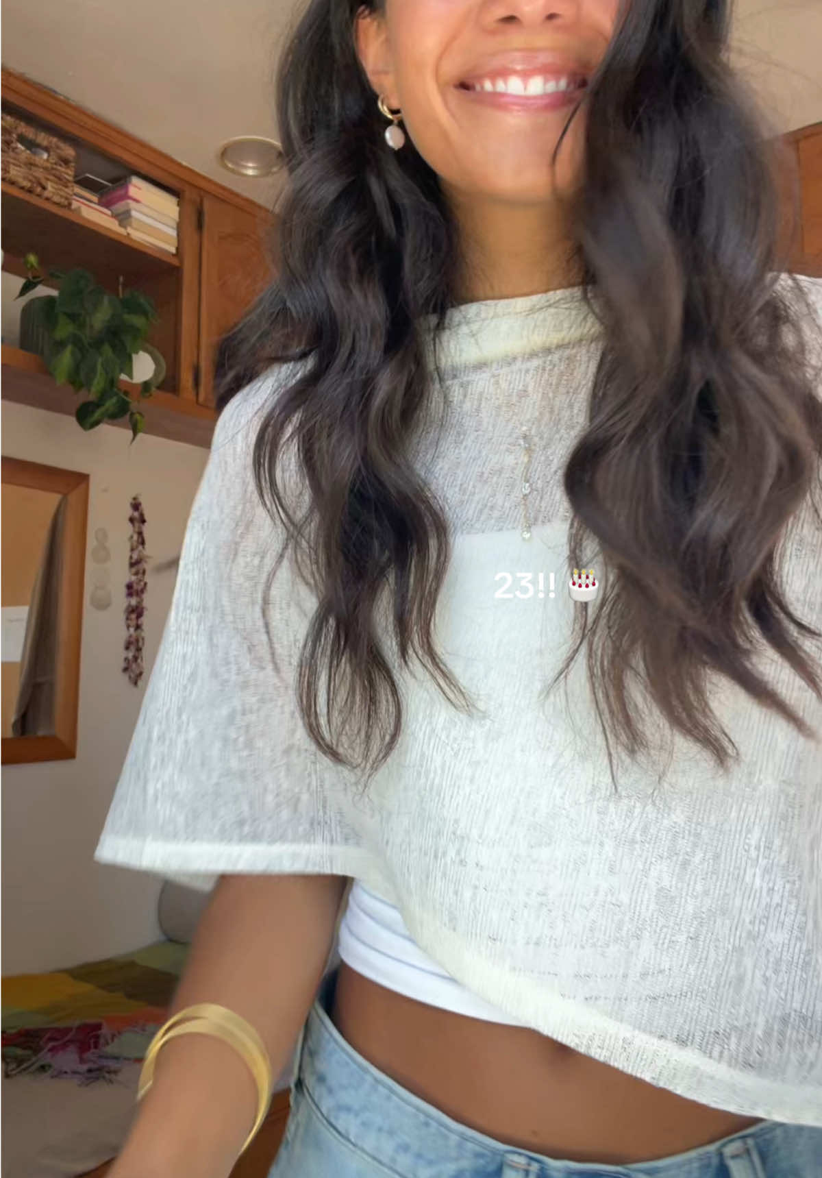 @Bella