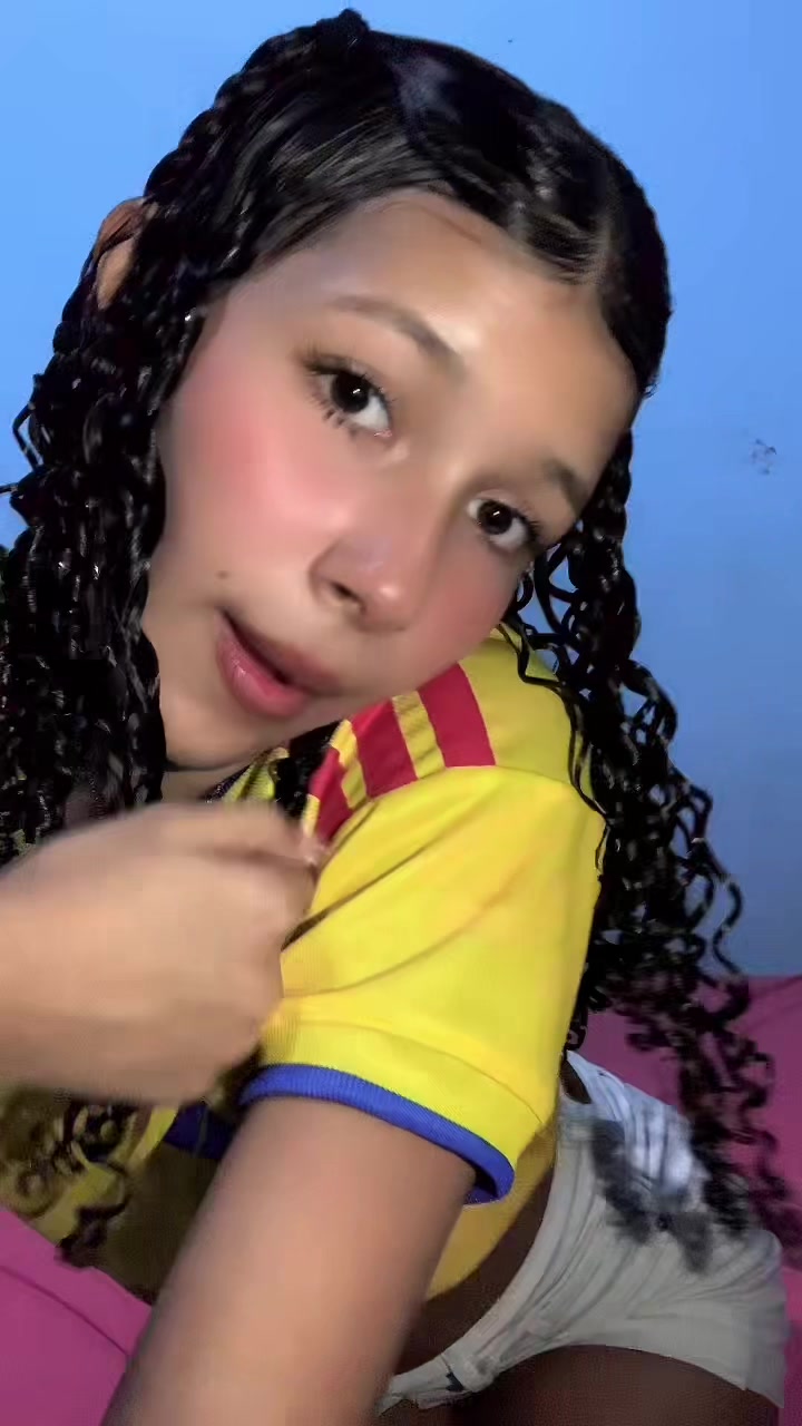 @𝓜𝓮𝔂🍒