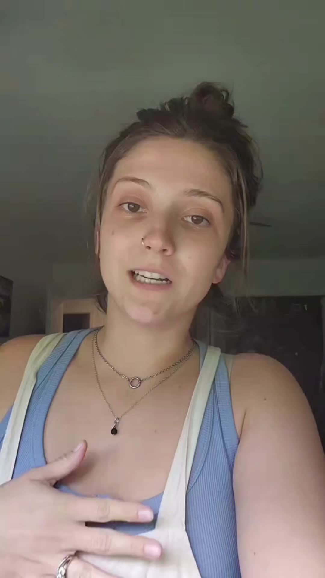 @Tawni