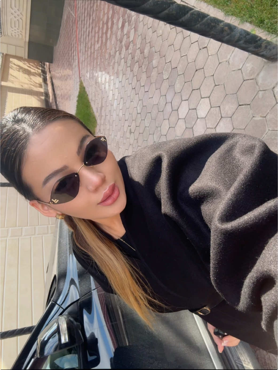 @Zhadyra