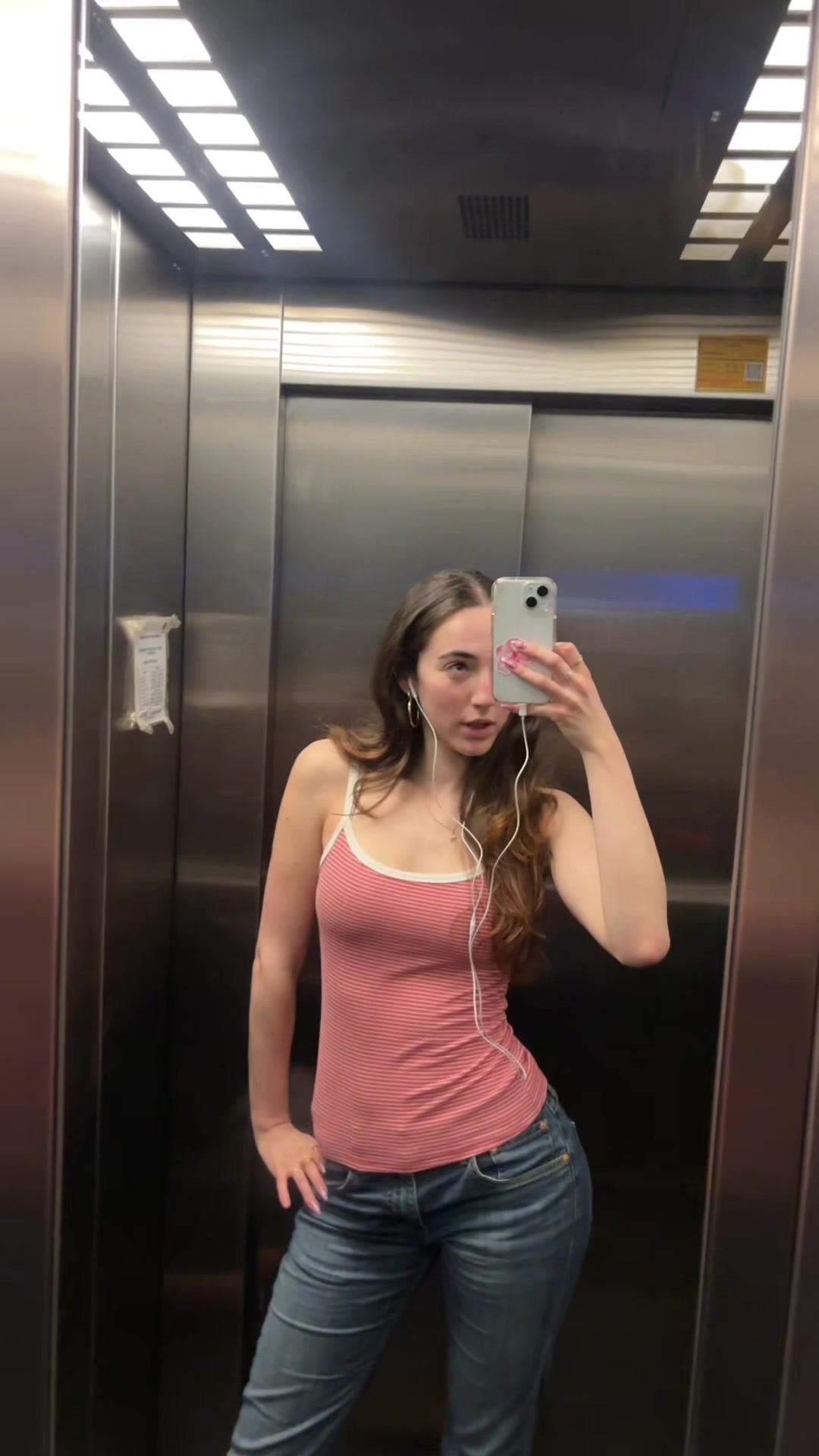 @Shirasternn