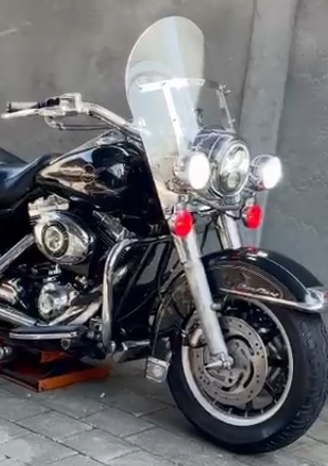 @99bigbike_garage