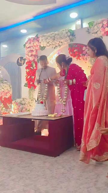 @Bhojpuri Queen 👰