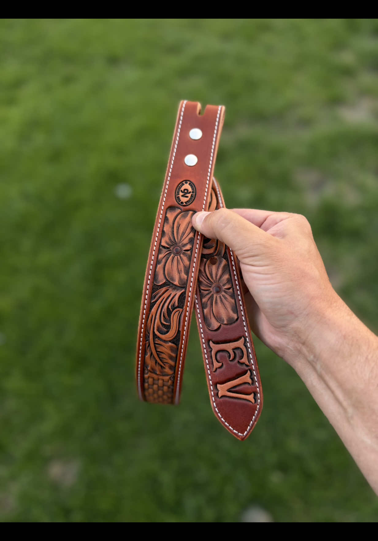 @cnewts_custom_leather