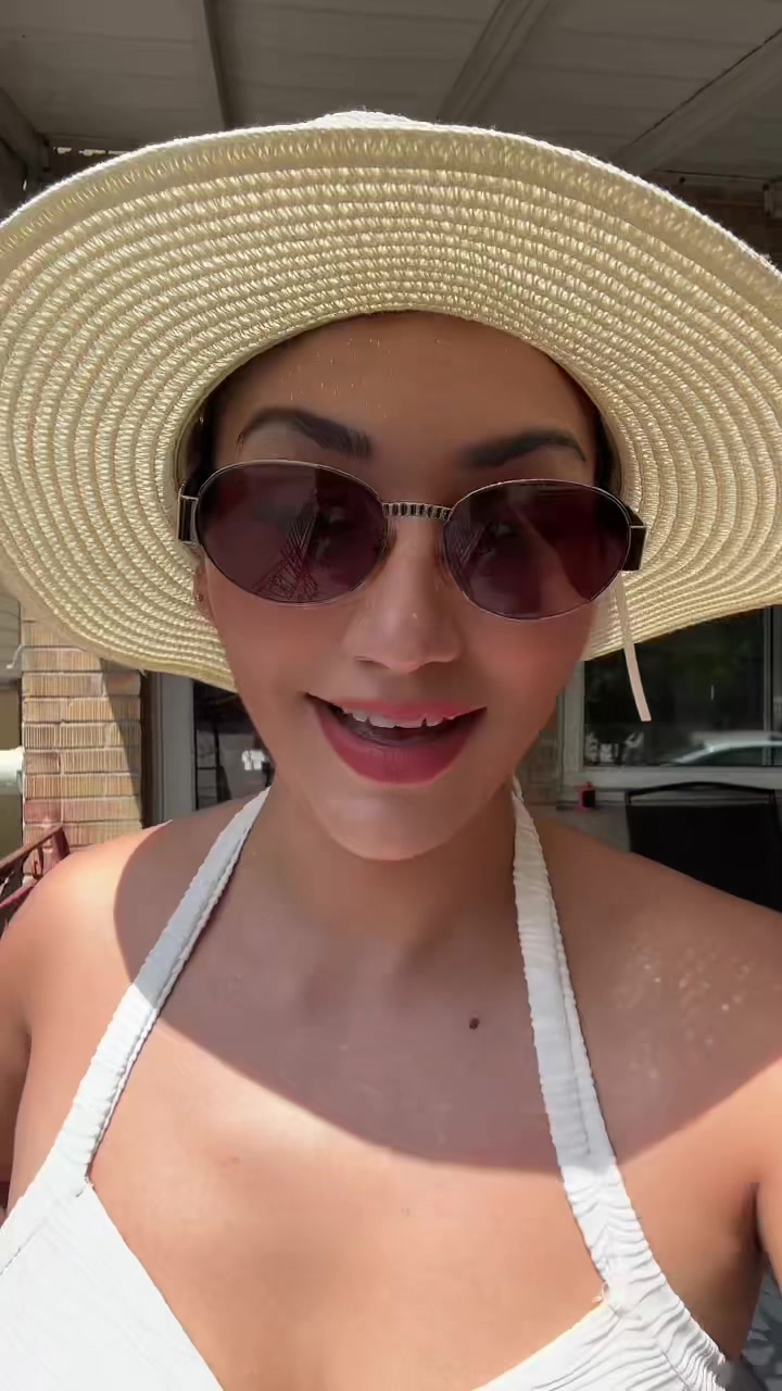 @🇭🇺Aniko🇨🇦