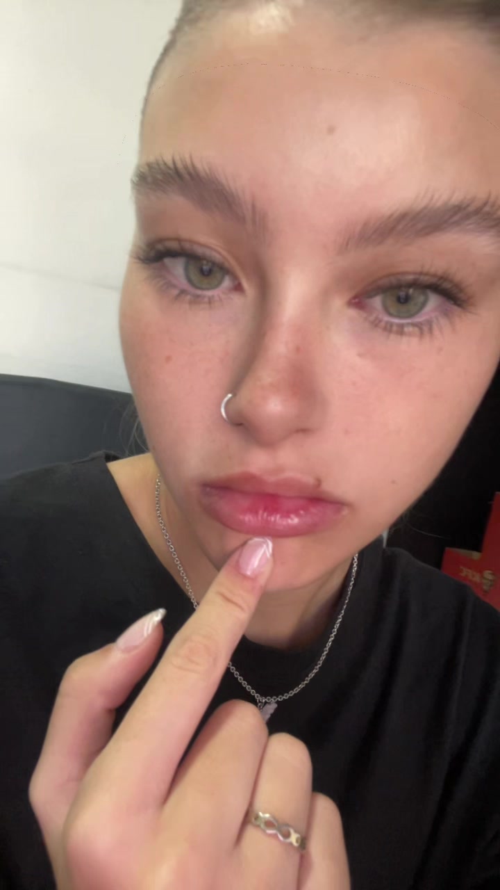 @𝕭𝖎𝖆𝖓